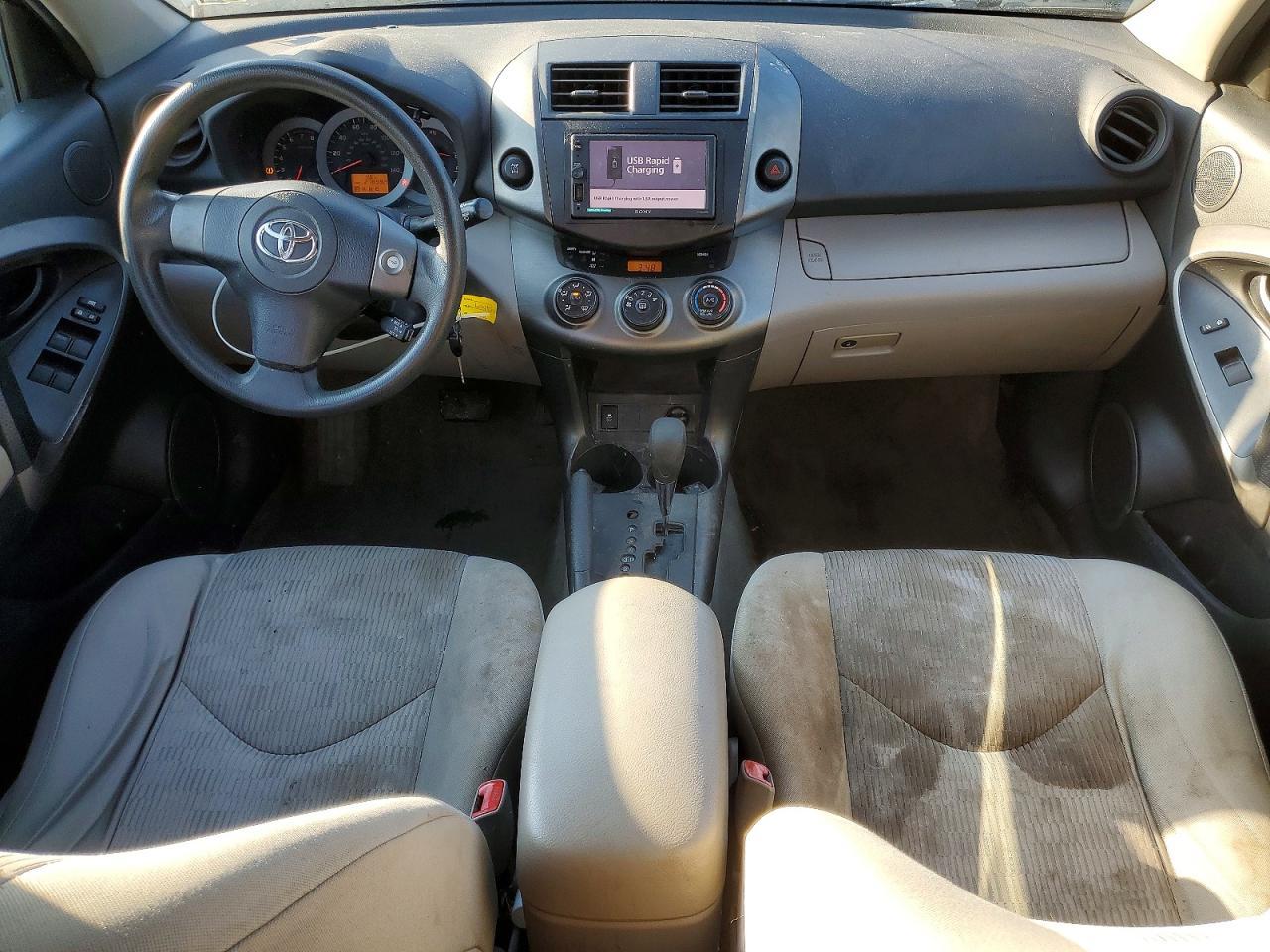 2011 TOYOTA RAV4