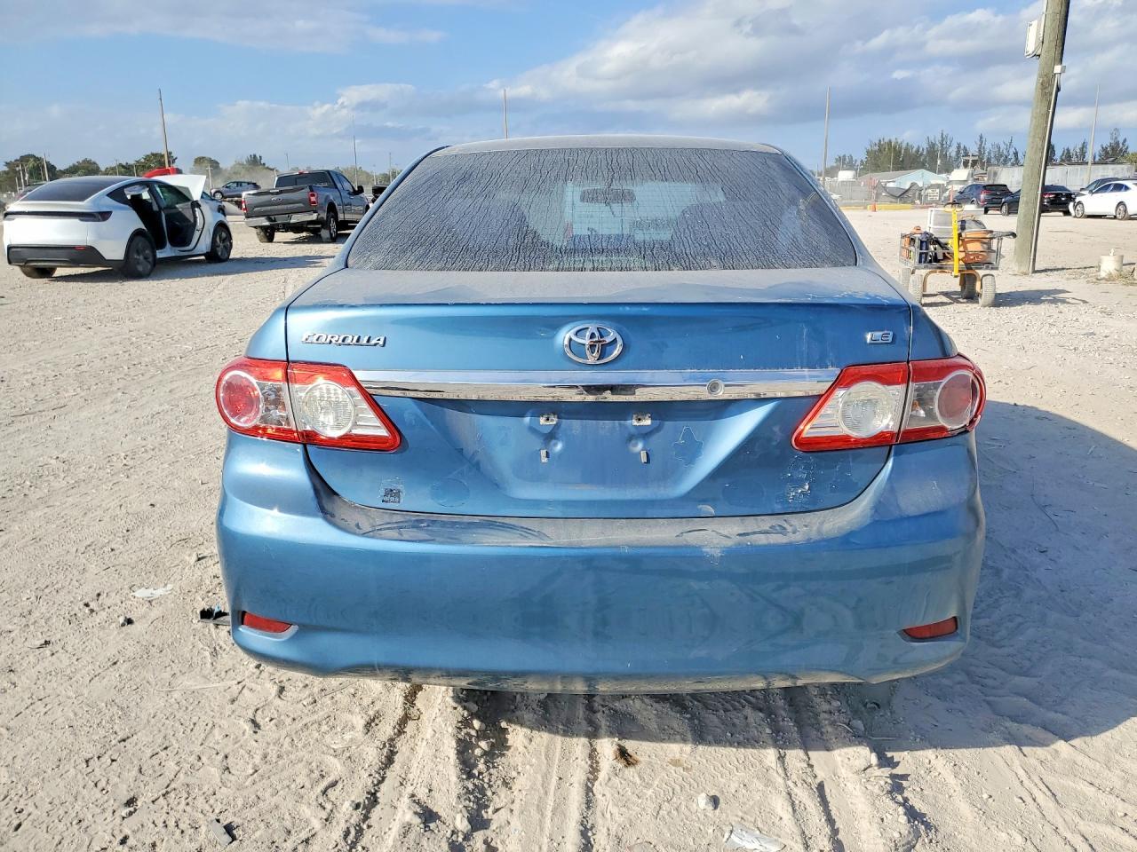 2013 TOYOTA COROLLA