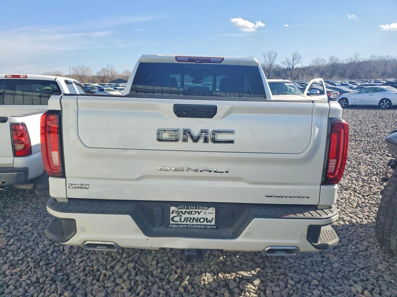 2022 GMC Sierra
