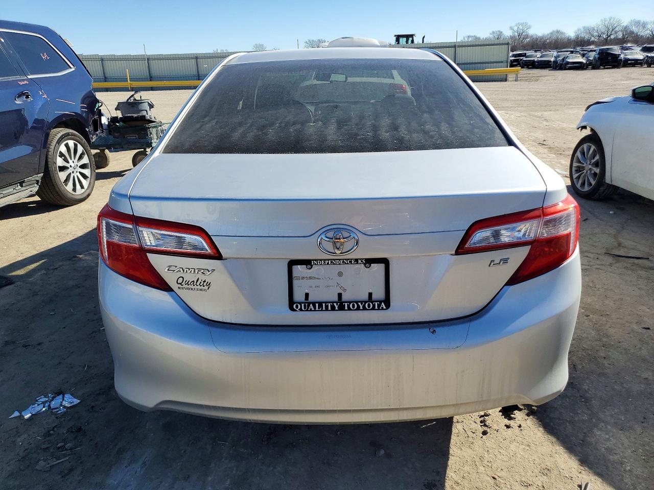 2012 TOYOTA CAMRY