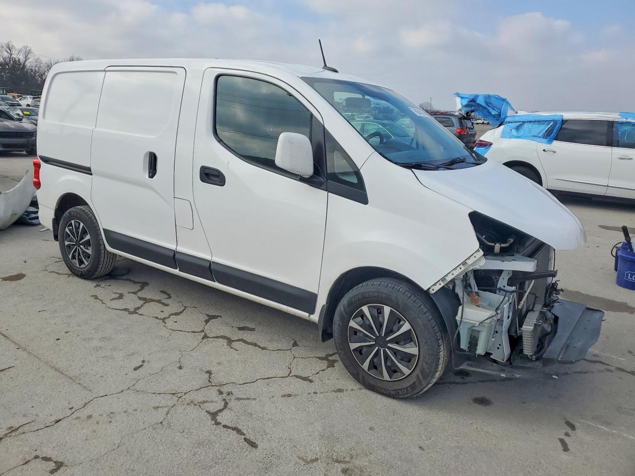 2017 NISSAN NV 200