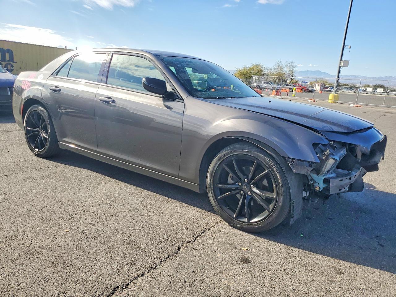 2021 CHRYSLER 300