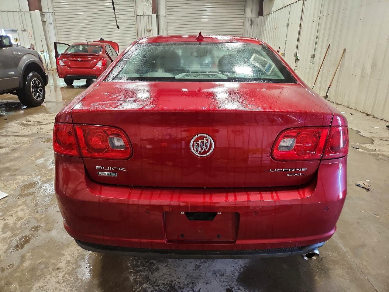 2010 BUICK Lucerne