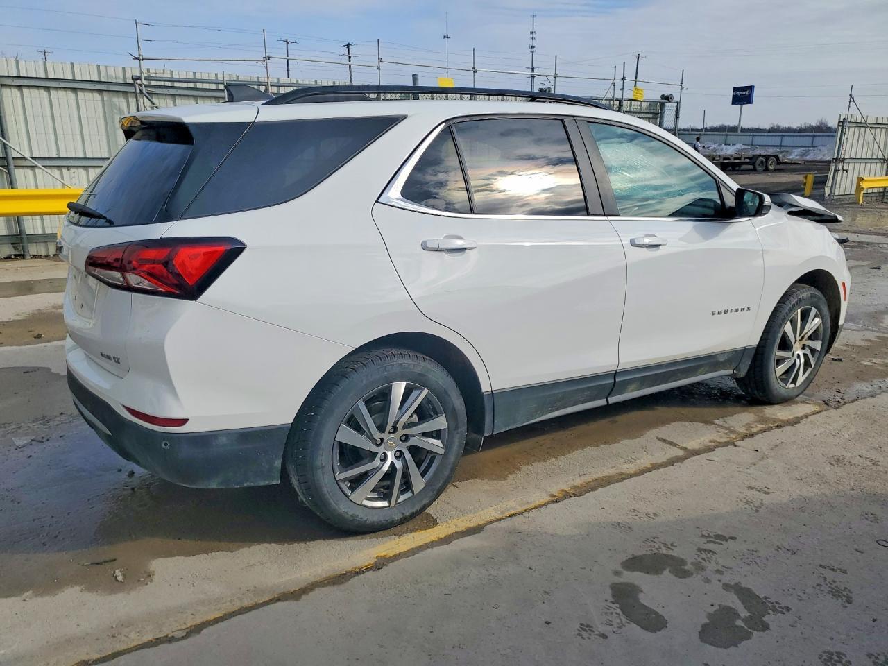 2022 CHEVROLET EQUINOX