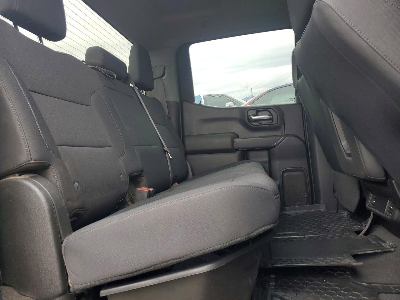 2021 CHEVROLET Silverado