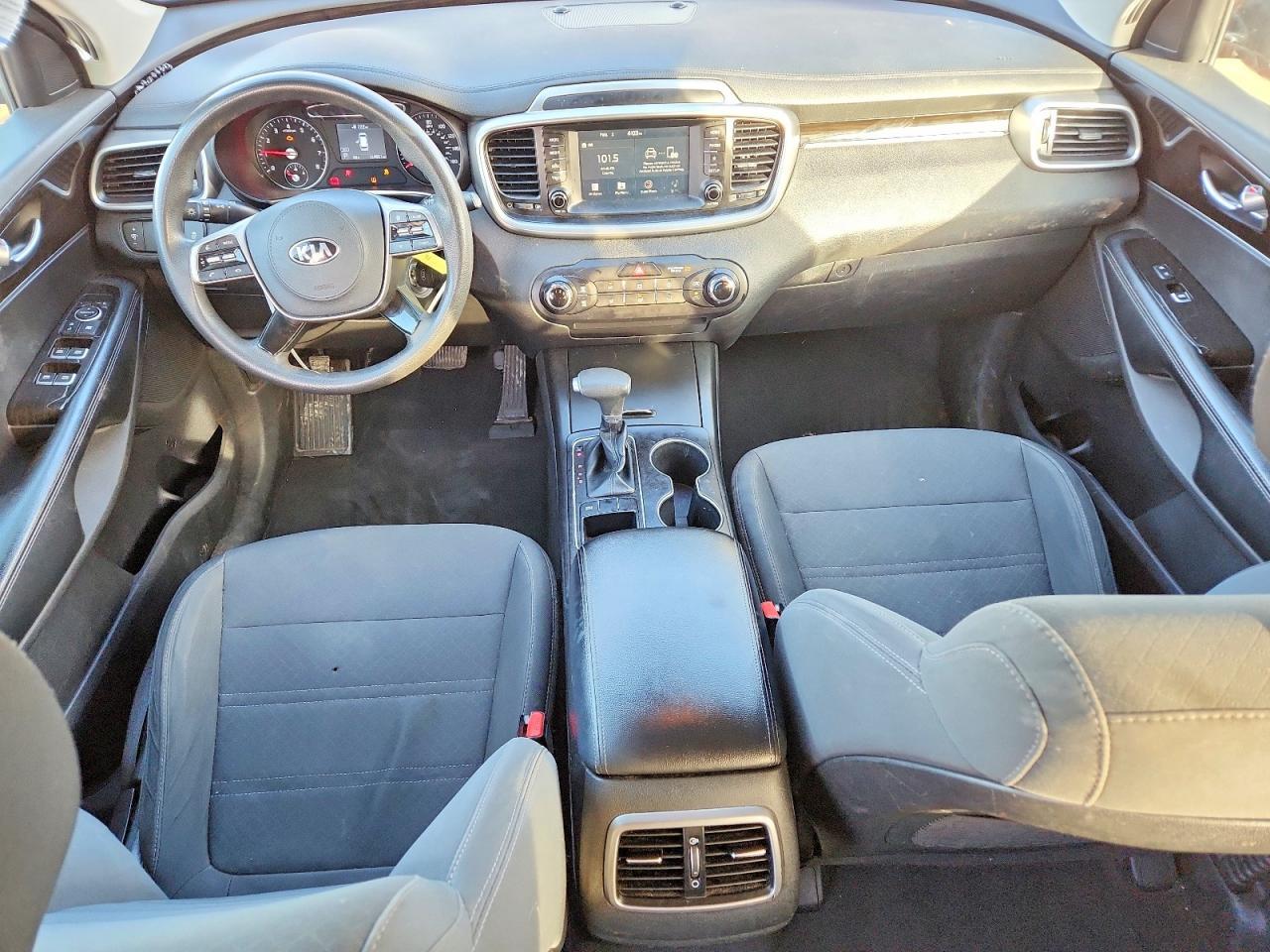 2020 KIA SORENTO