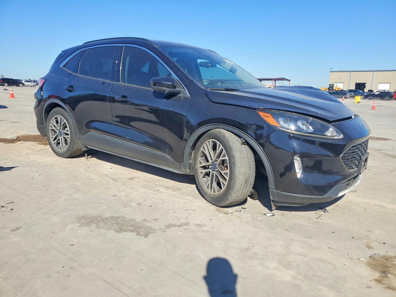 2020 FORD ESCAPE