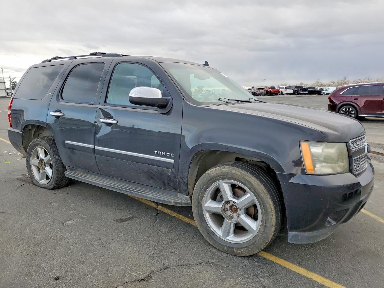 2011 CHEVROLET Tahoe