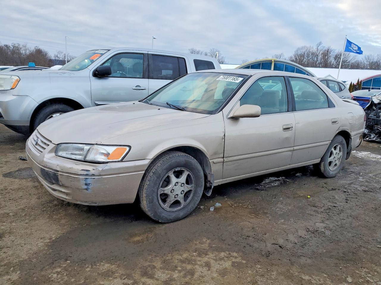 1998 TOYOTA CAMRY