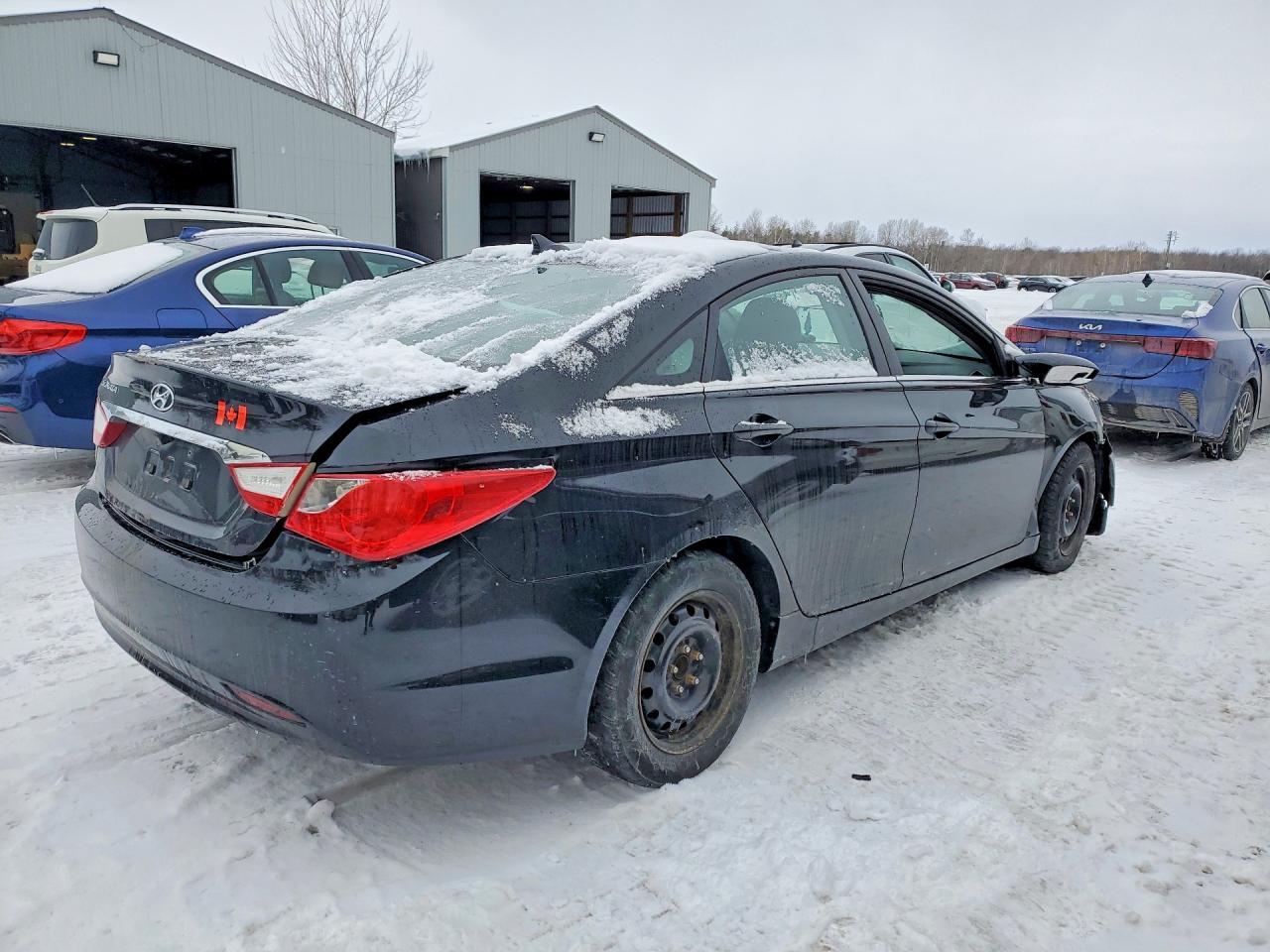 2011 HYUNDAI SONATA