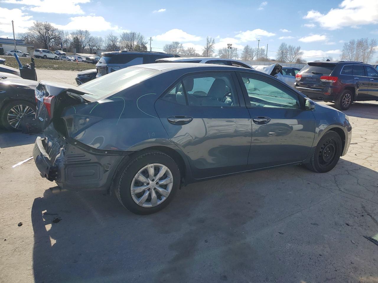 2015 TOYOTA COROLLA
