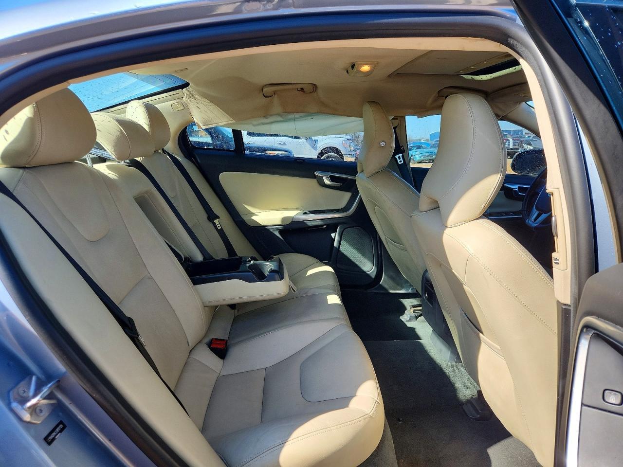 2018 VOLVO S60