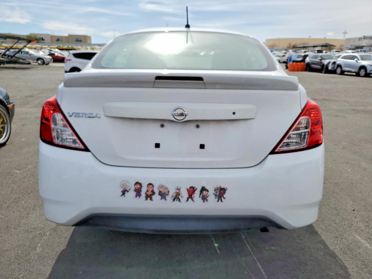 2018 NISSAN VERSA
