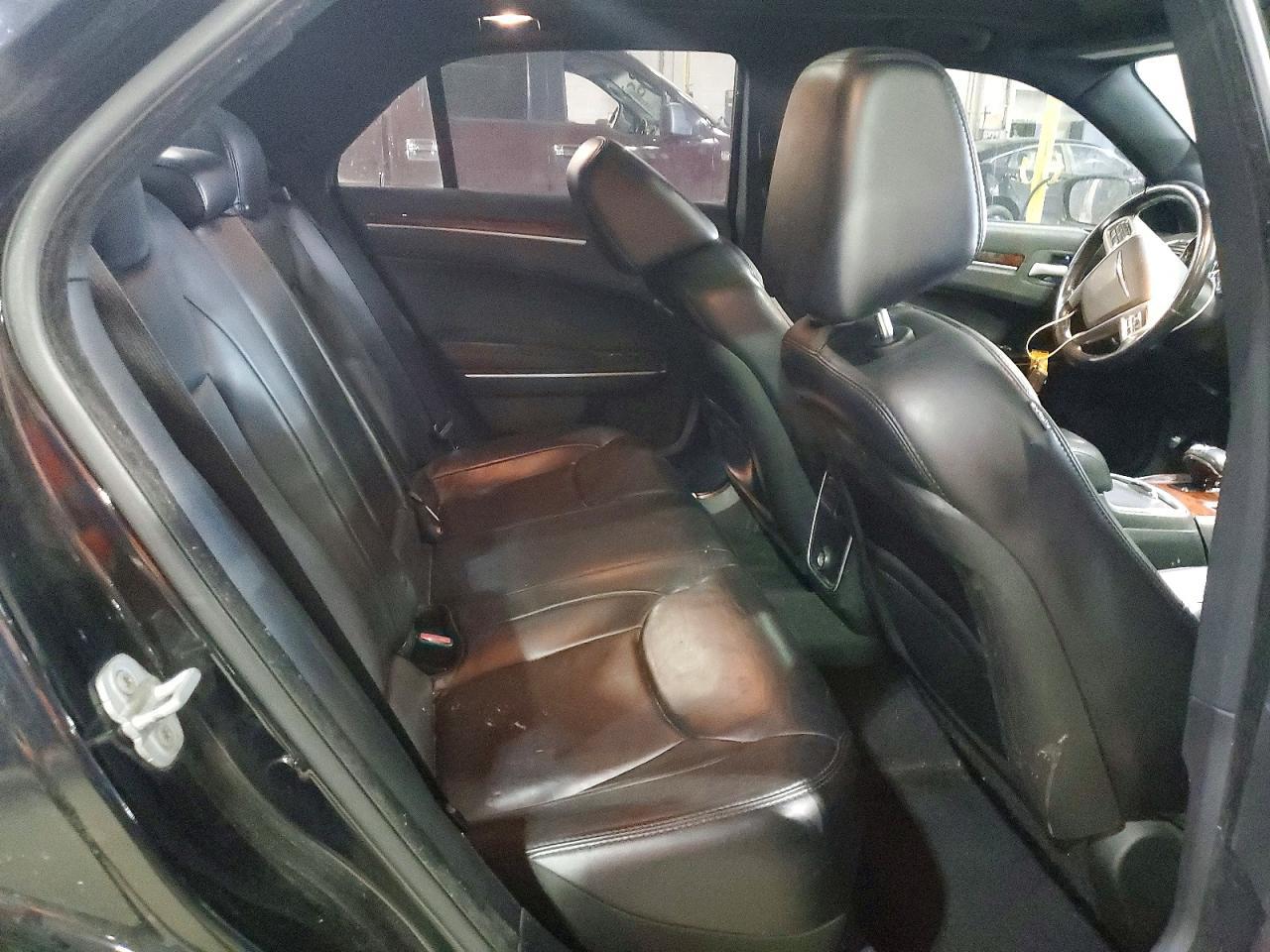 2013 CHRYSLER 300