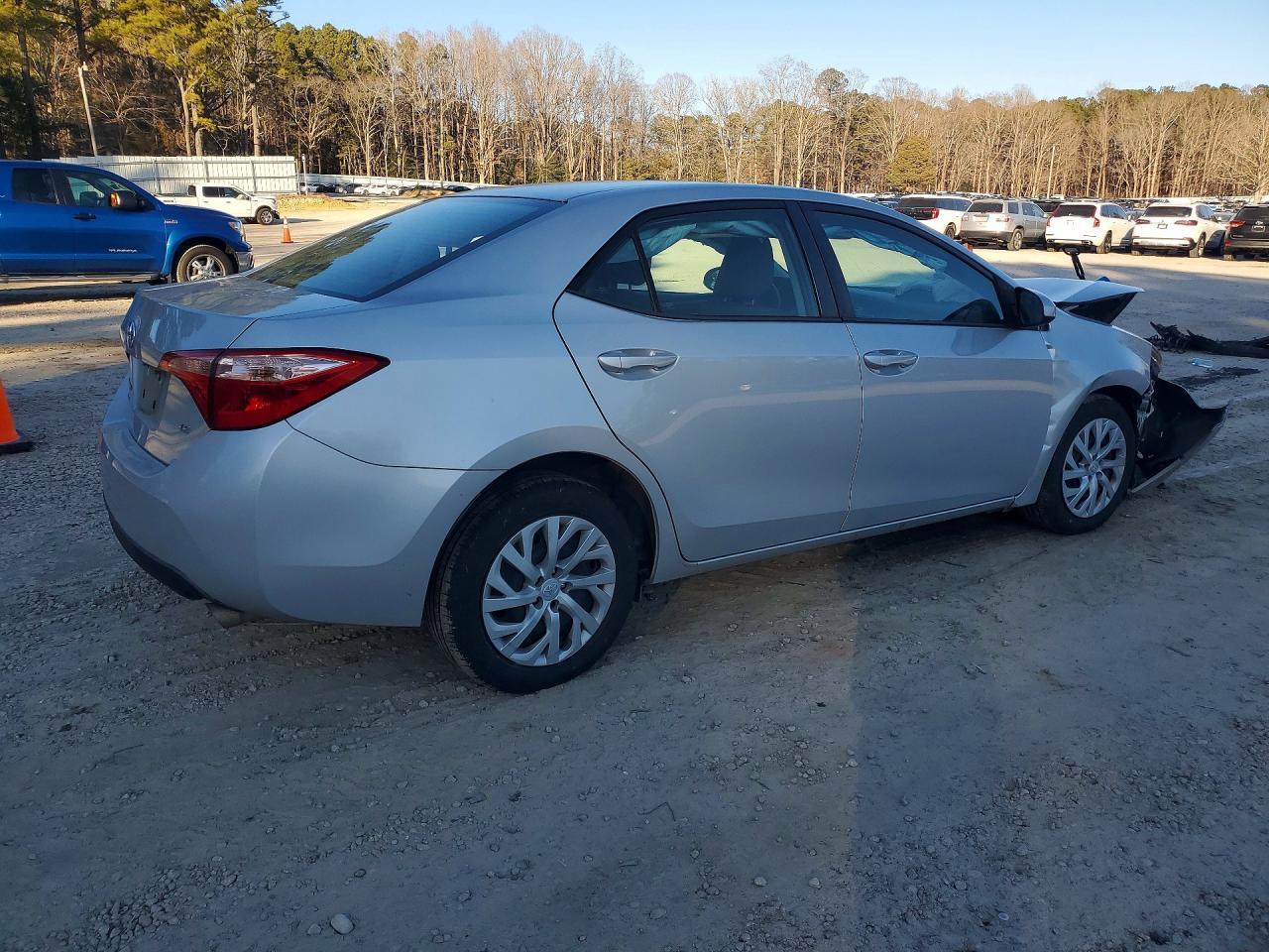 2018 TOYOTA COROLLA