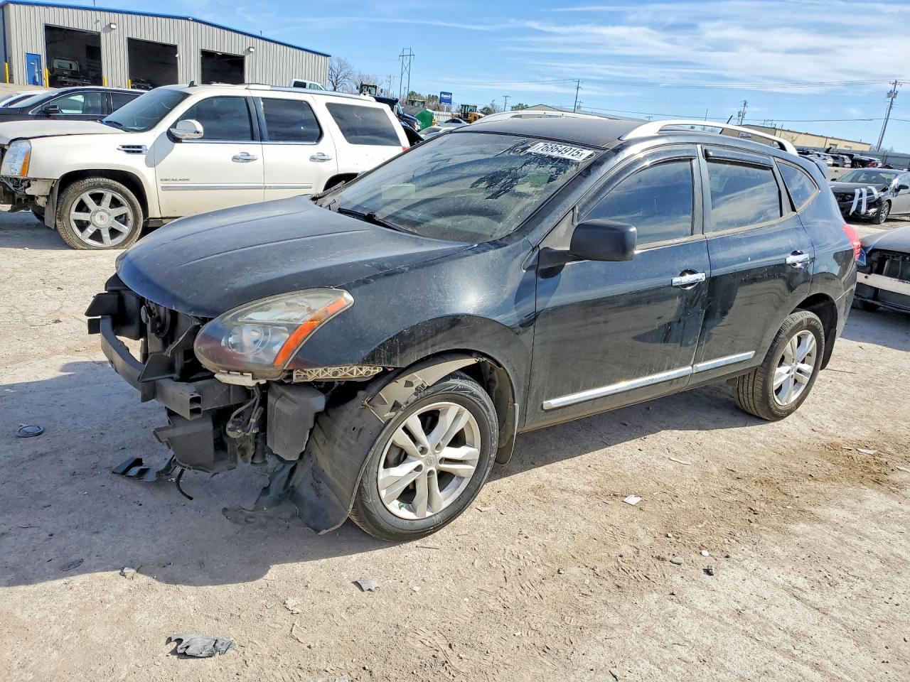 2015 NISSAN ROGUE