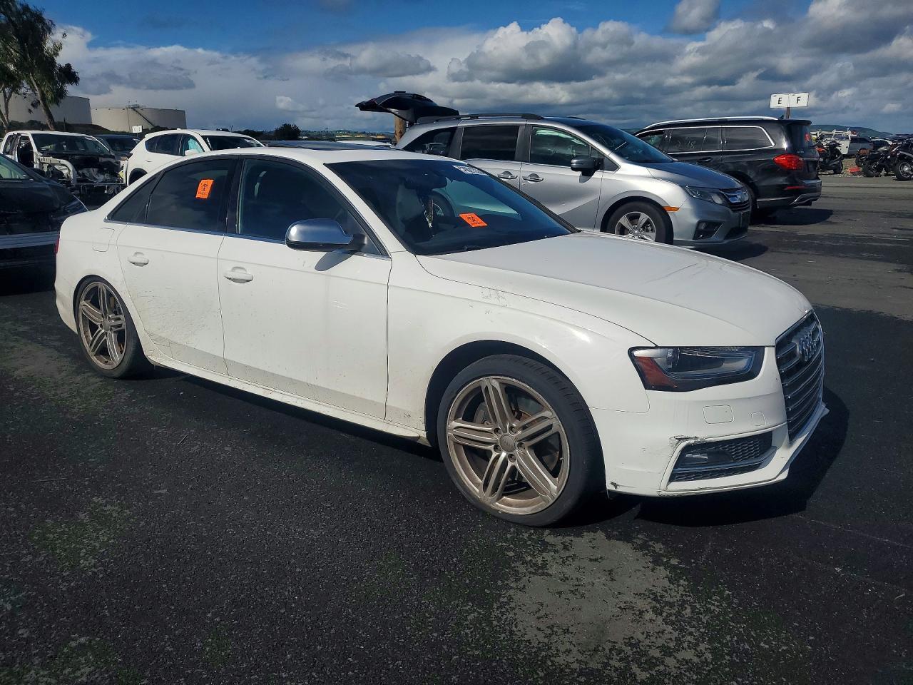 2015 AUDI S4
