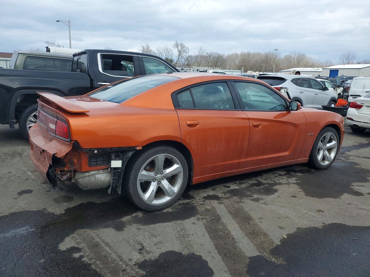 2011 DODGE CHARGER