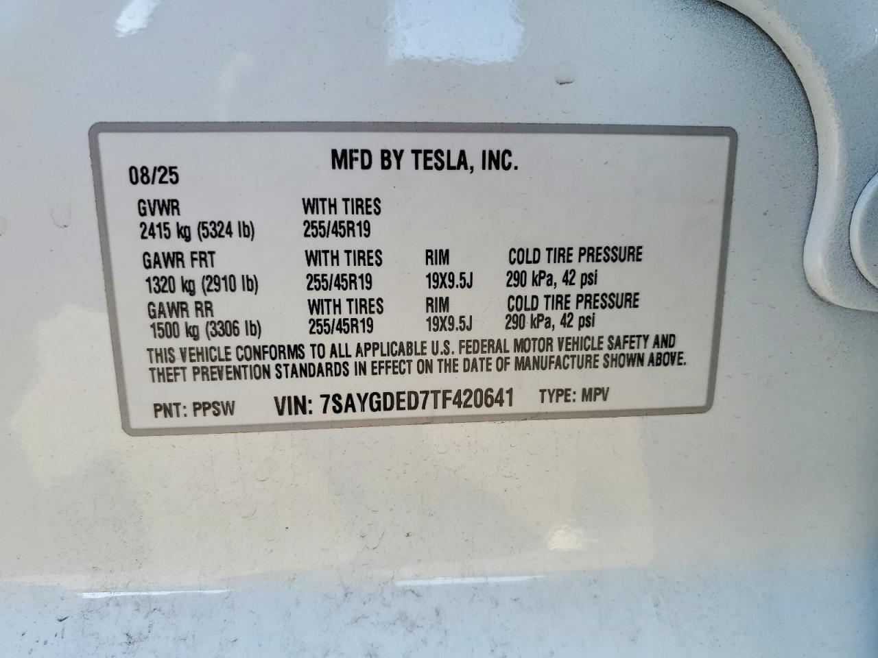 2026 TESLA MODEL Y