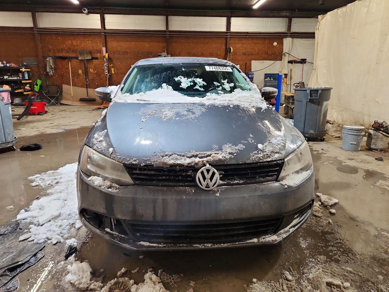 2012 VOLKSWAGEN JETTA