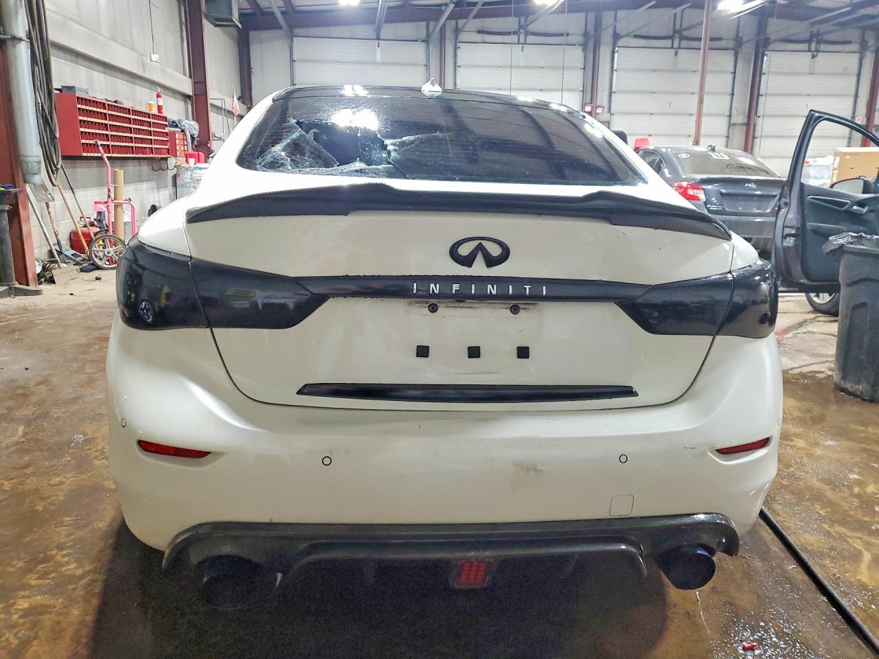 2017 INFINITI Q50