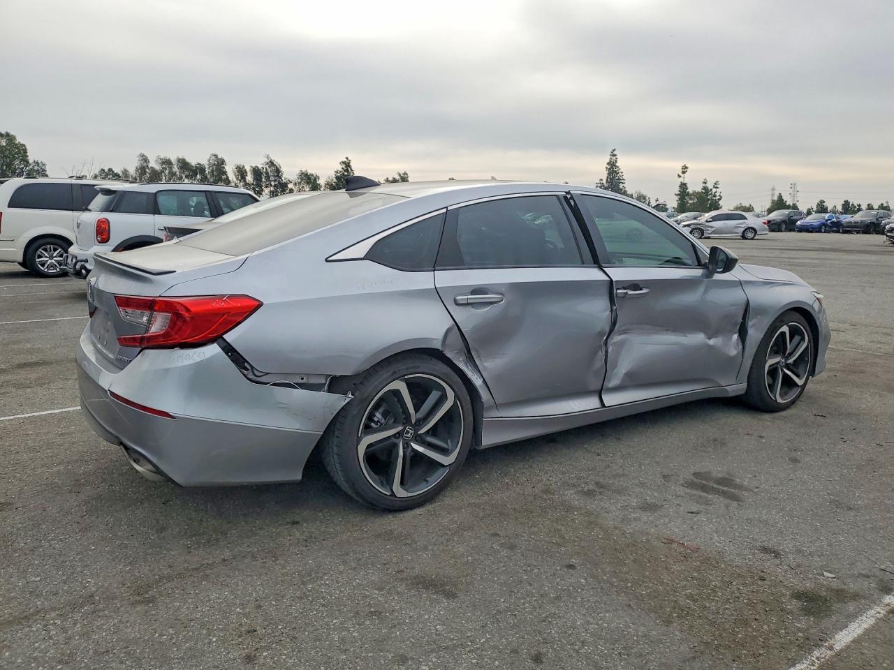 2022 HONDA ACCORD