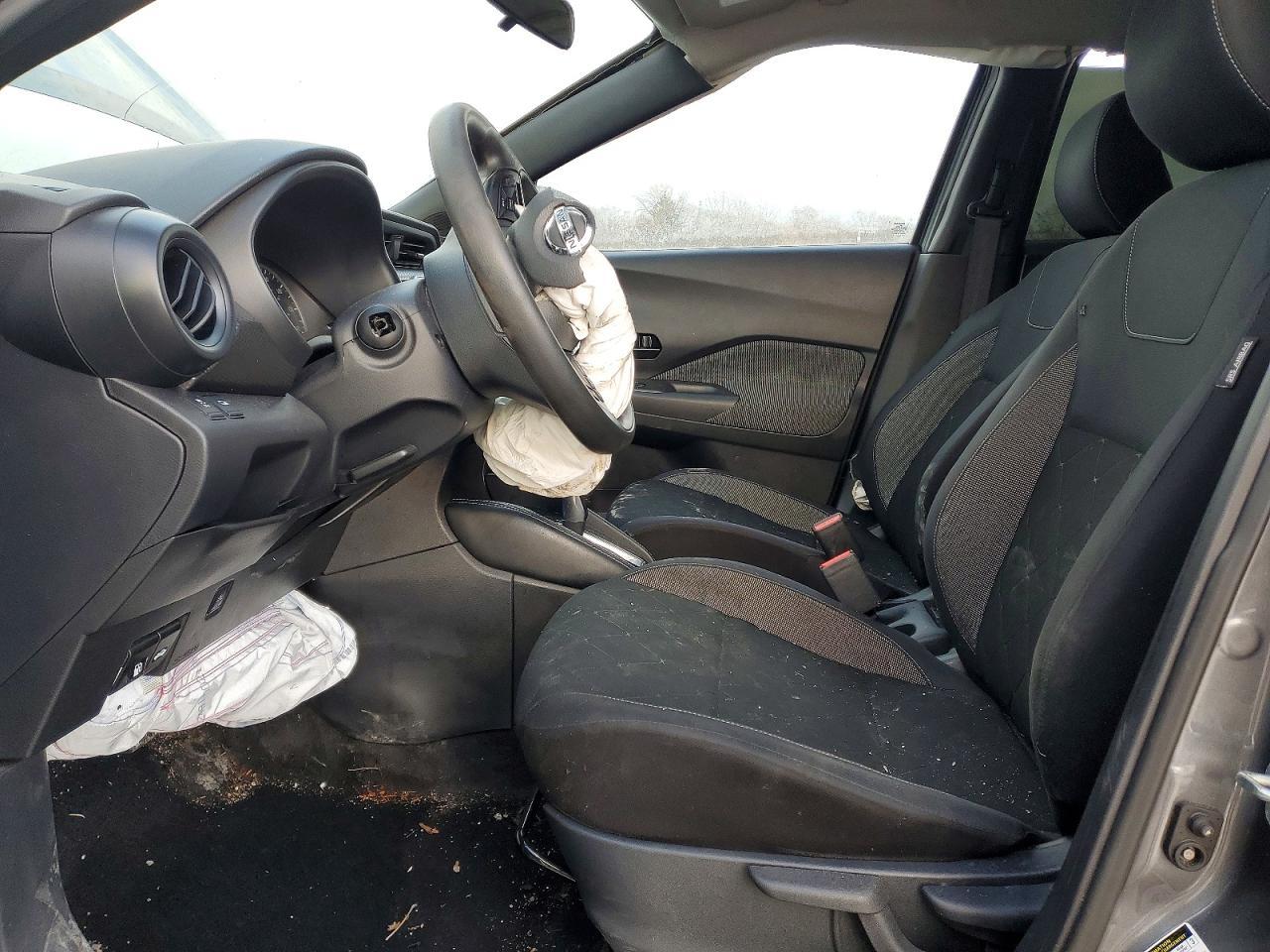 2019 NISSAN KICKS