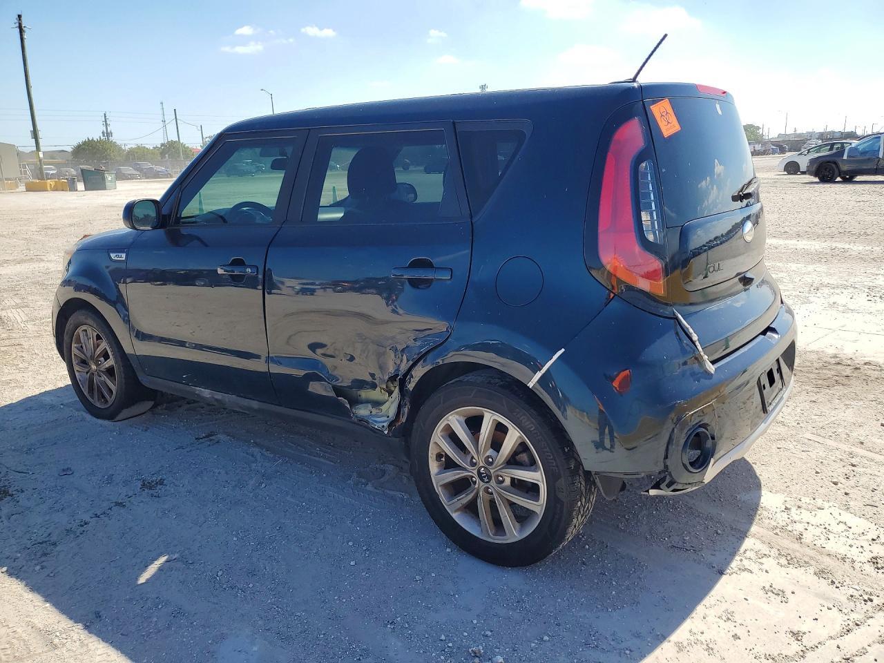 2018 KIA SOUL