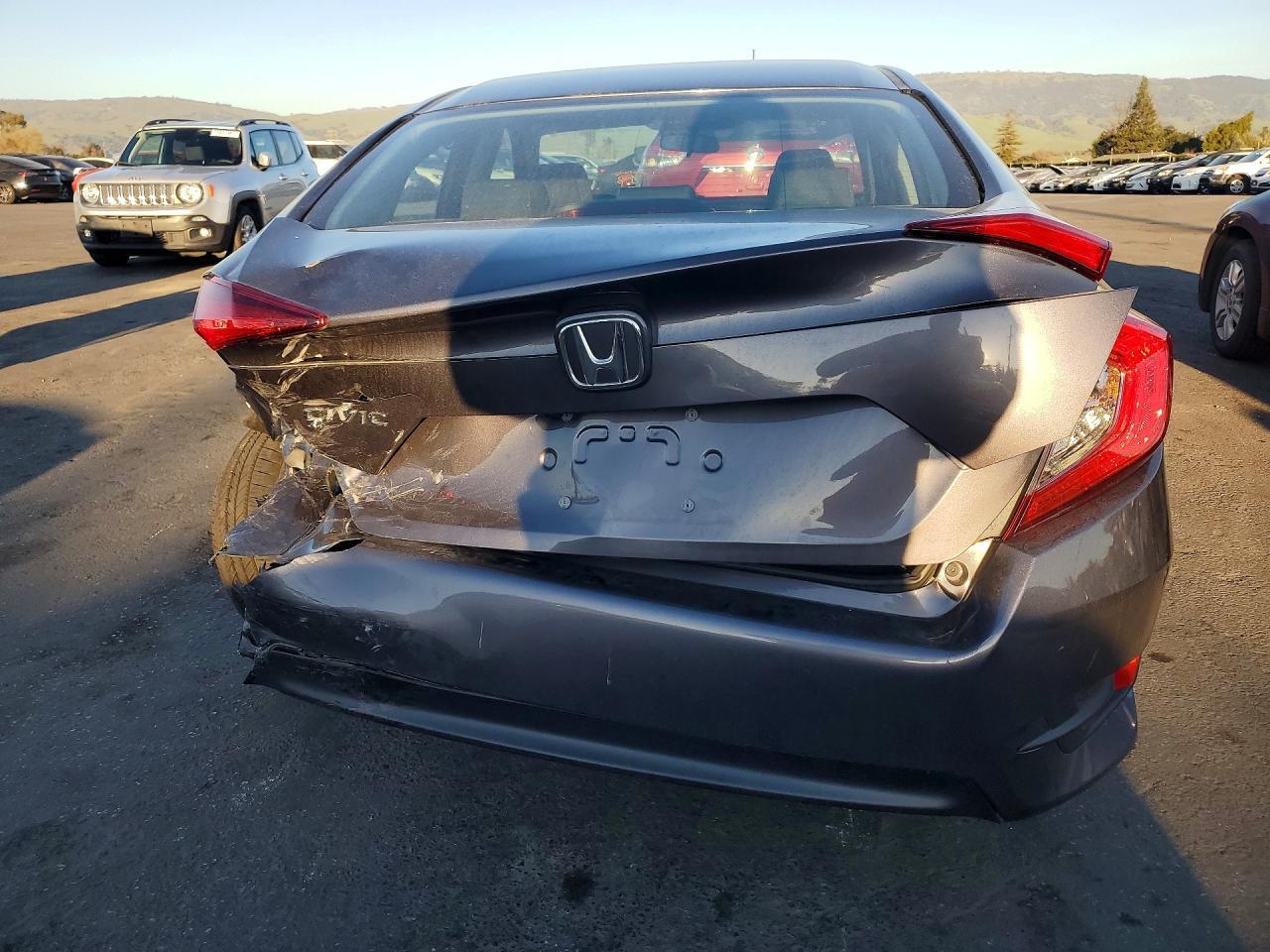 2016 HONDA CIVIC