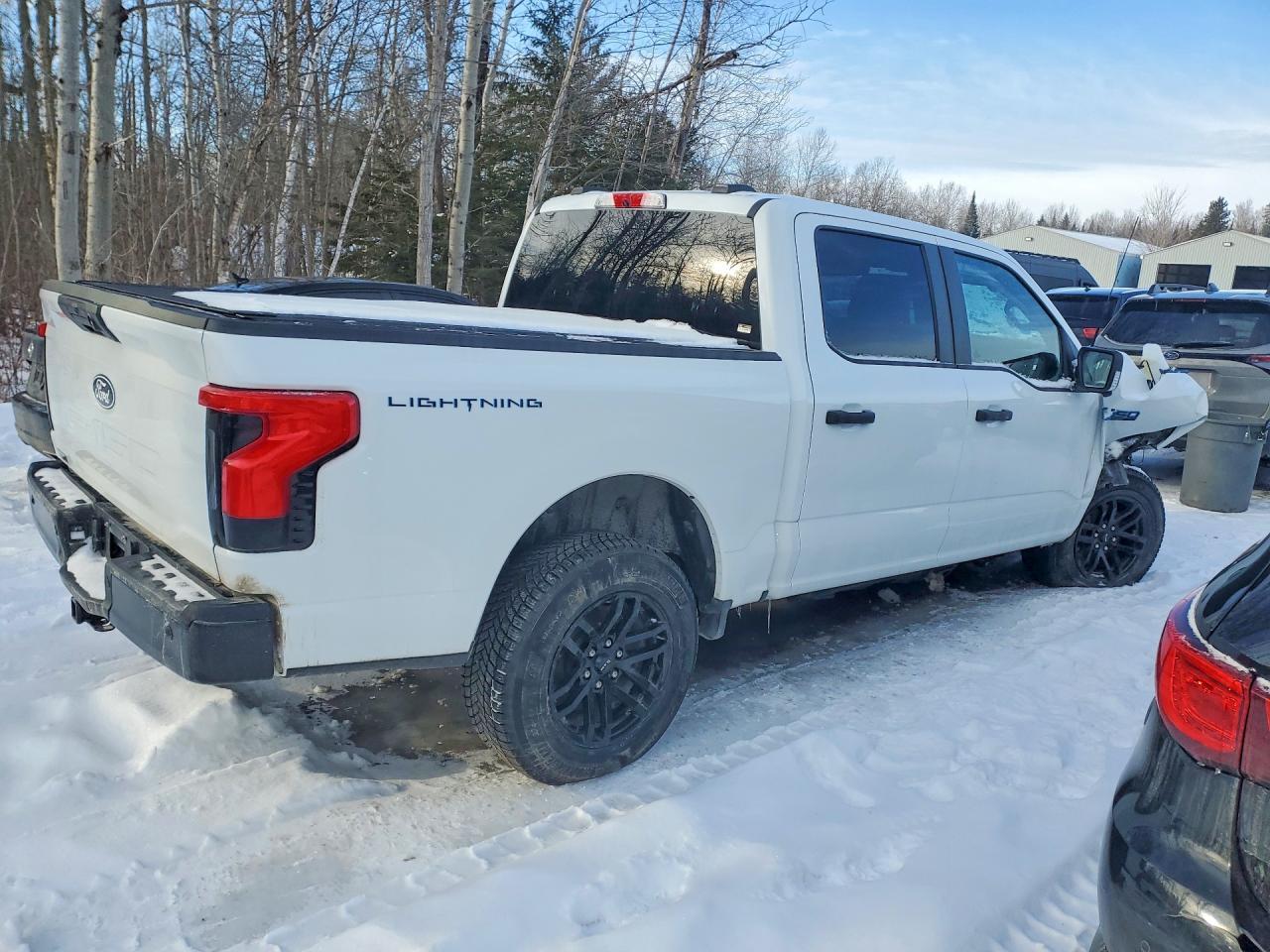2024 FORD F-150 Lightning