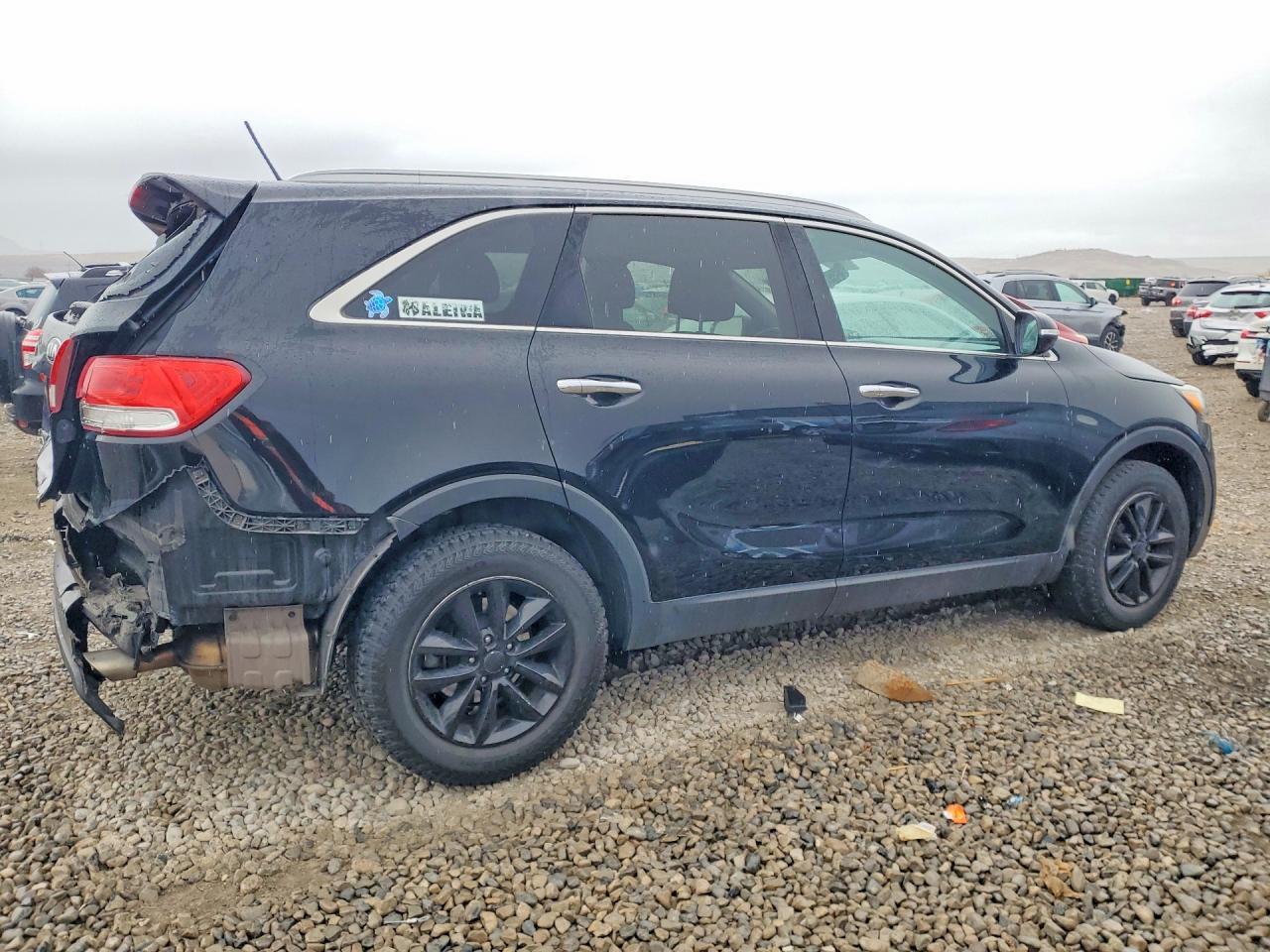 2017 KIA SORENTO