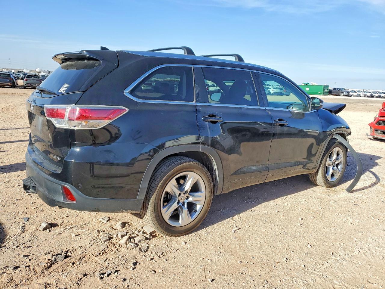 2015 TOYOTA HIGHLANDER