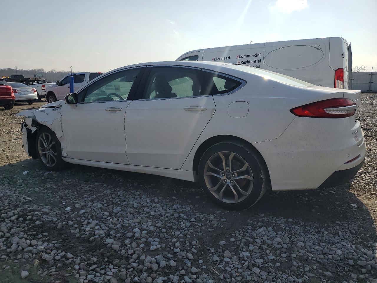 2019 FORD FUSION