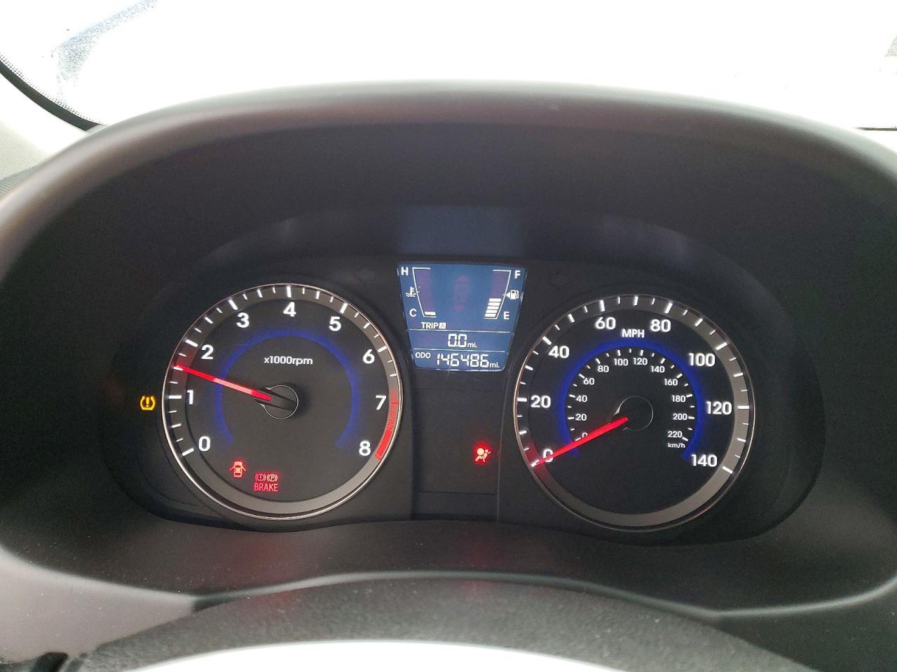 2013 HYUNDAI ACCENT