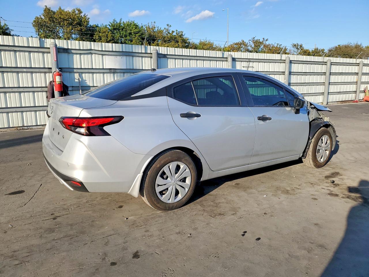 2024 NISSAN VERSA