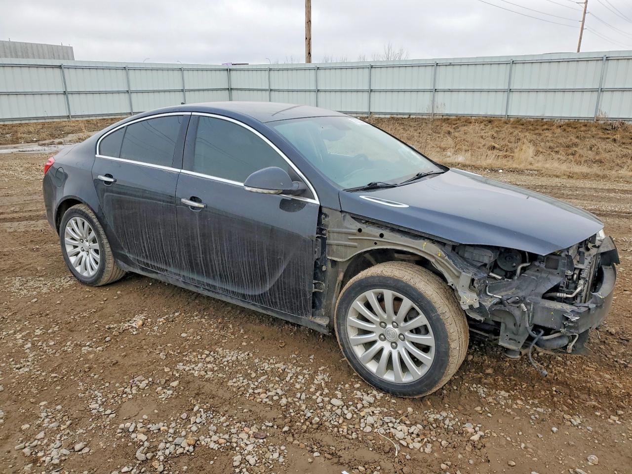 2013 BUICK Regal