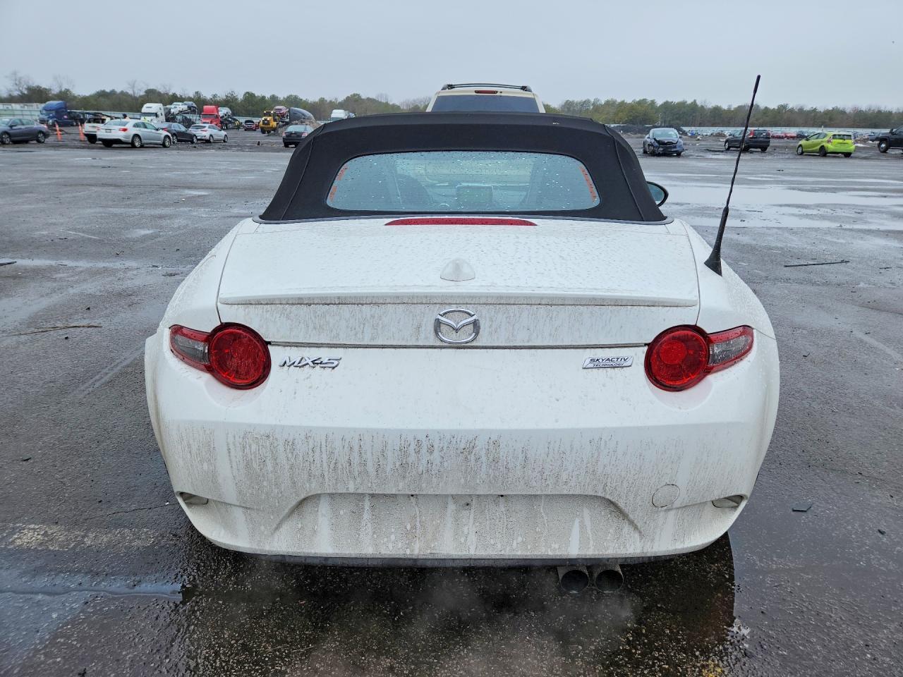 2016 MAZDA MX-5 Miata