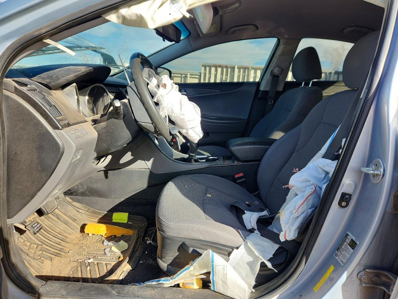 2012 HYUNDAI SONATA