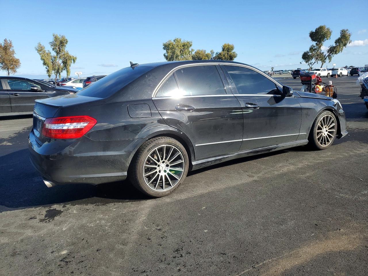 2010 MERCEDES-BENZ E-Class