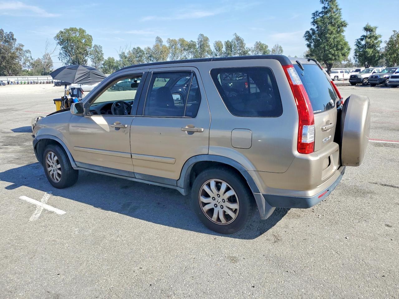 2005 HONDA CR-V