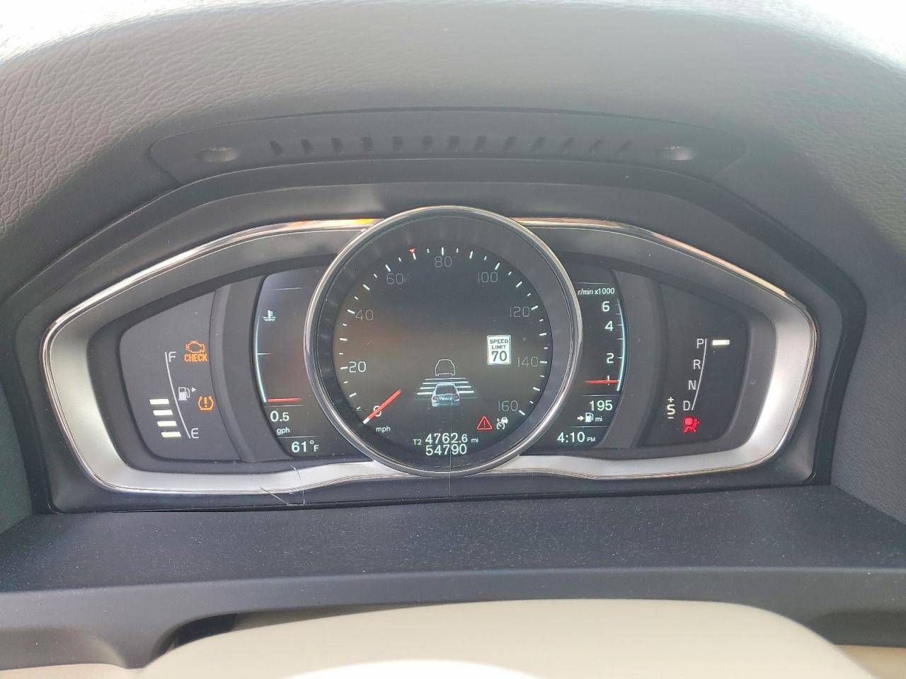2015 VOLVO S60