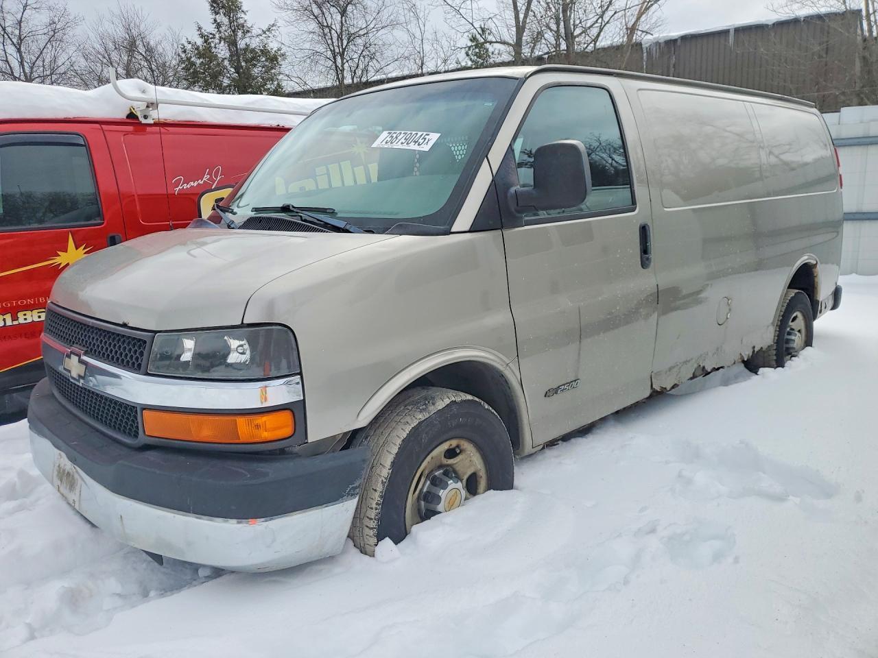 2004 CHEVROLET EXPRESS 2500