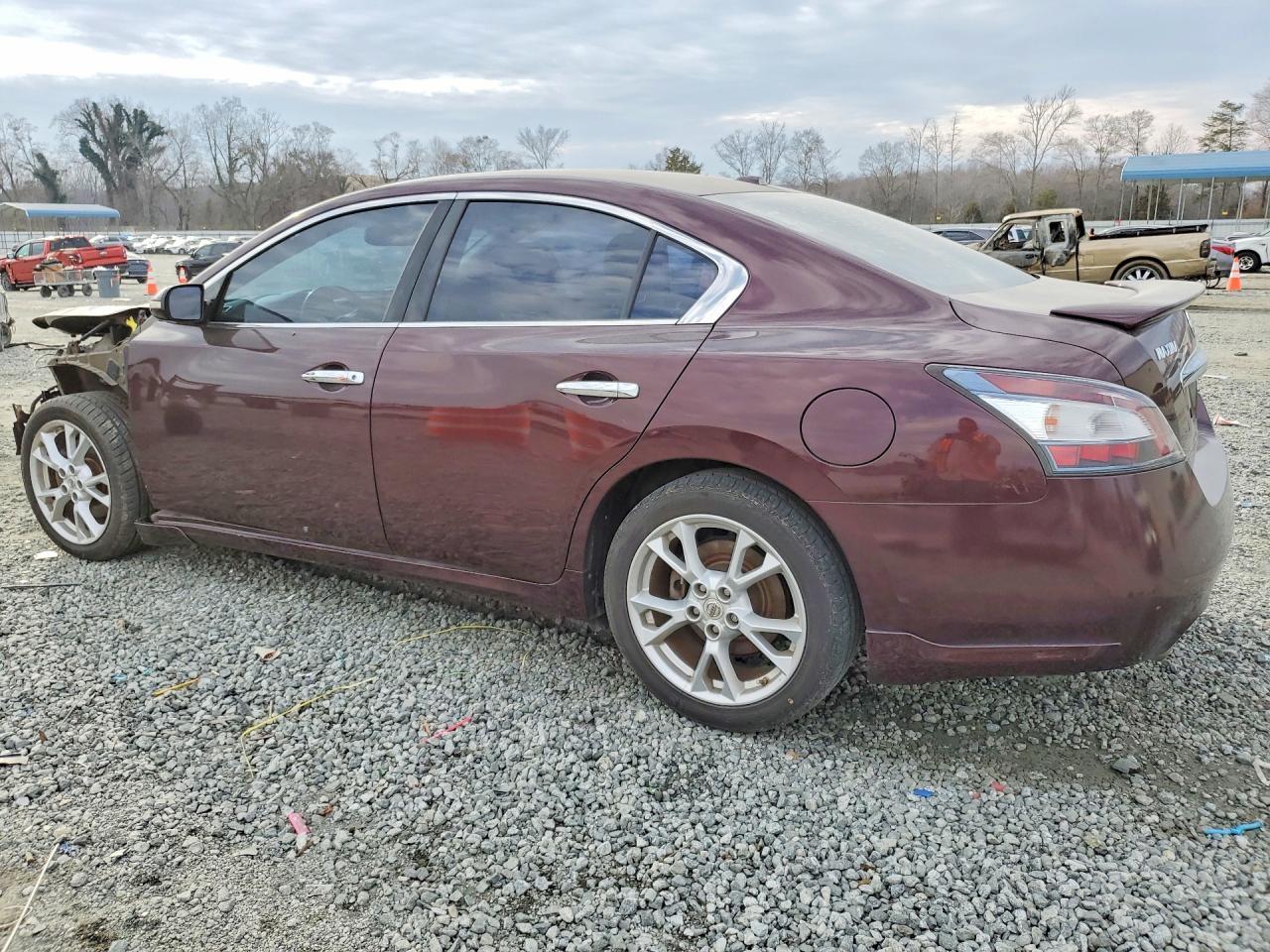 2014 NISSAN Maxima