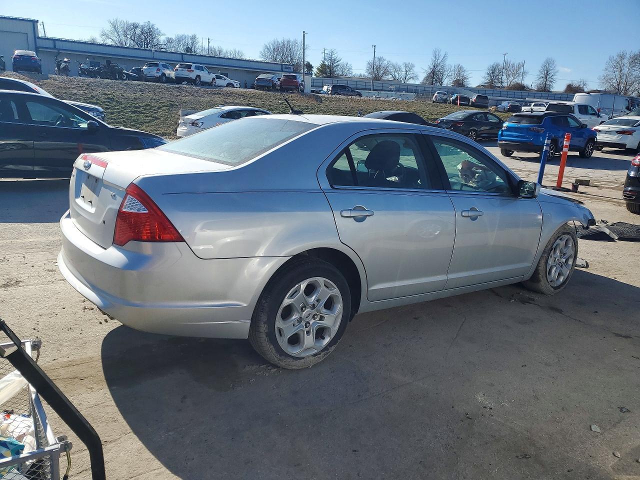 2010 FORD FUSION