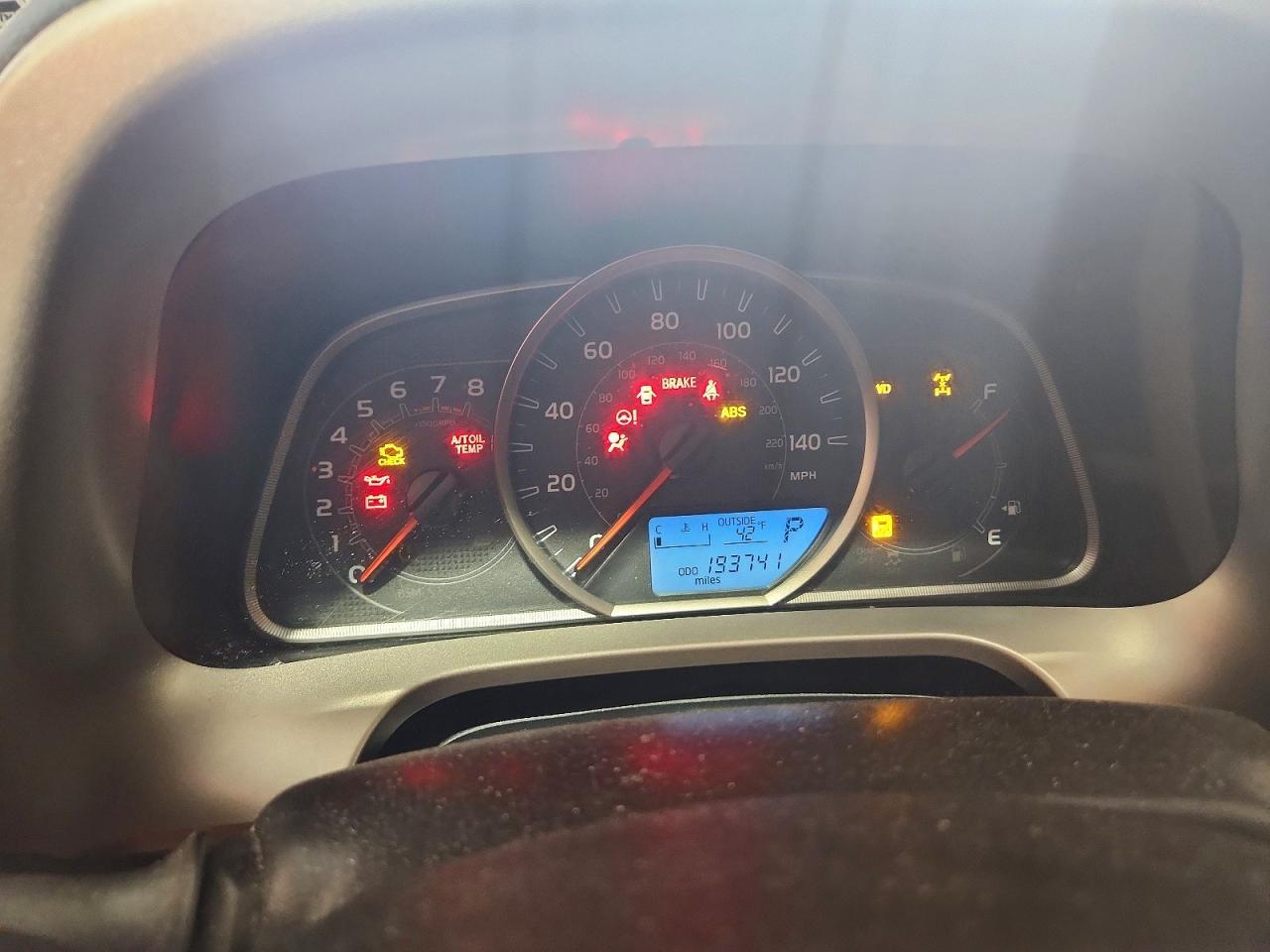 2015 TOYOTA RAV4