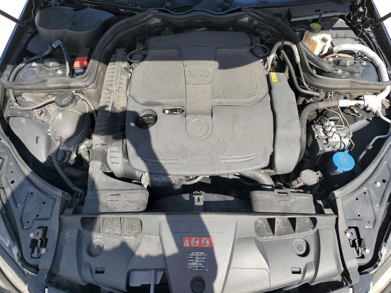 2012 MERCEDES-BENZ E-Class