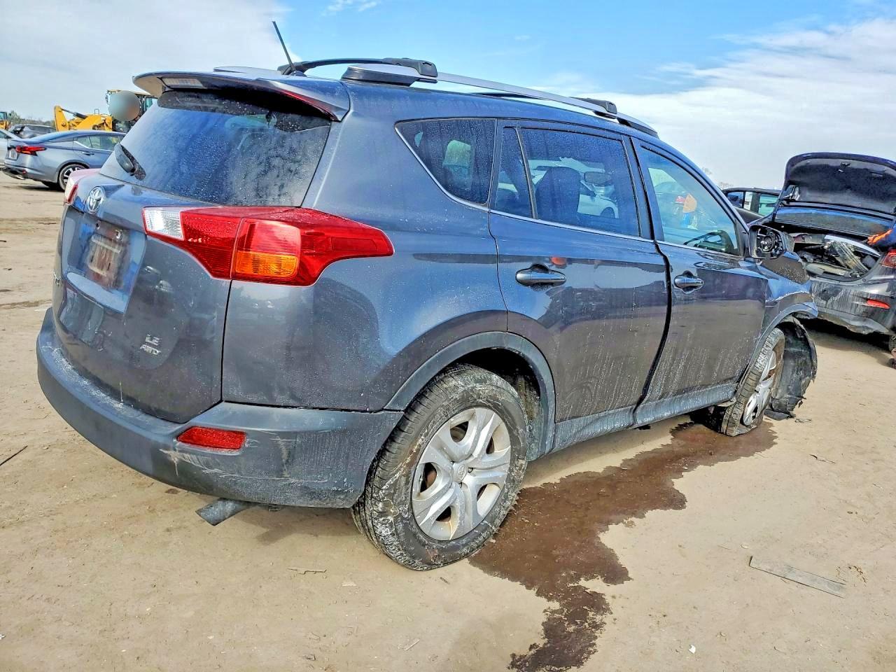 2015 TOYOTA RAV4