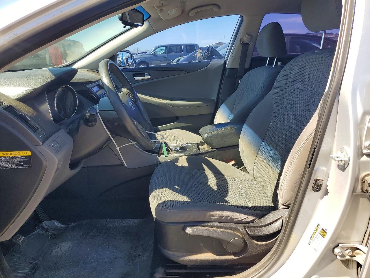 2012 HYUNDAI SONATA