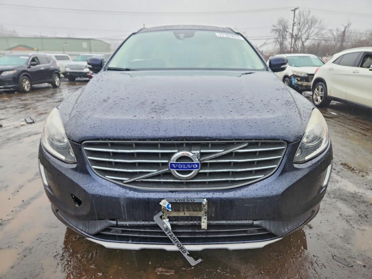 2016 VOLVO XC60