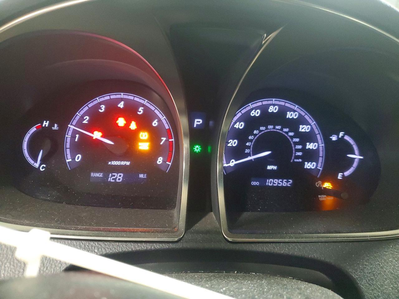 2011 TOYOTA Avalon